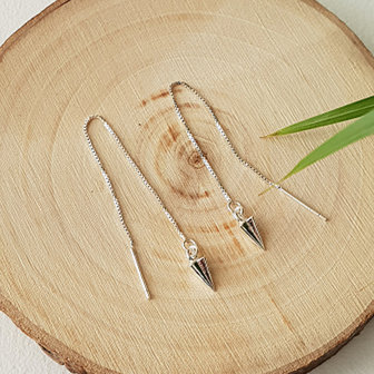 Oorbellen met een punthanger