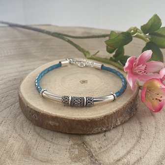 Turquoise leren armband met zilver