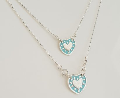 Ketting zilver hartjes