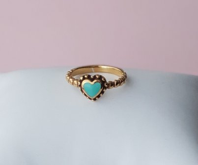 Vergulde ring met turquoise hartje