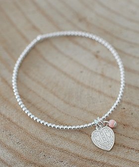 Armband met een hartje