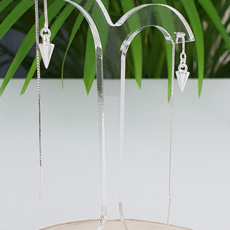 Oorbellen met een punthanger