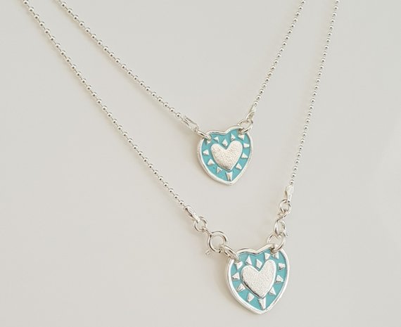 Ketting zilver hartjes