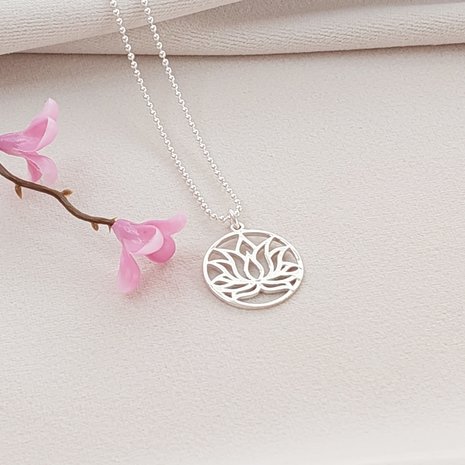 Ketting lotus 