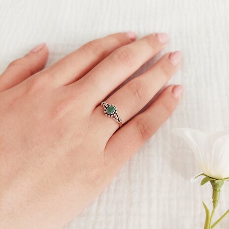 Ring met turquoise bloem