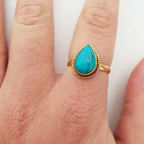 Goldplated ring met turquoise steen